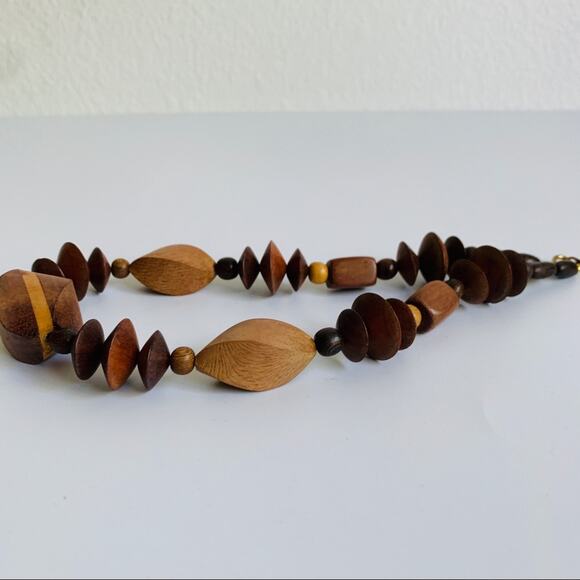 Vintage Chunky Wood Bead Statement Necklace - Picture 10 of 10